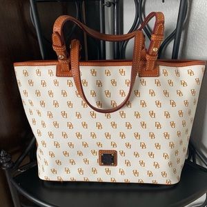 Downey & Bourke shoulder bag